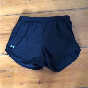 Black Under Armour shorts